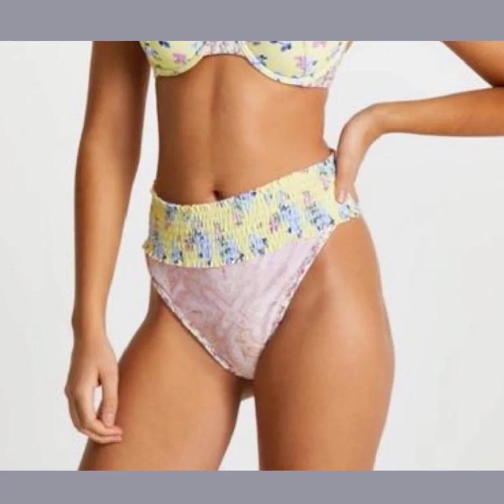 NWT River Island [ 10 US ] Mixed‎ Floral High Rise Bikini bottoms in Yellow